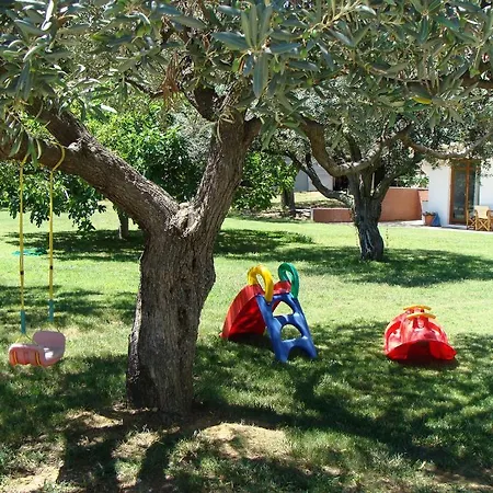 Guest house Gialaki