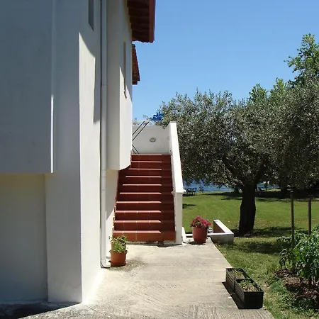 Guest house Gialaki *